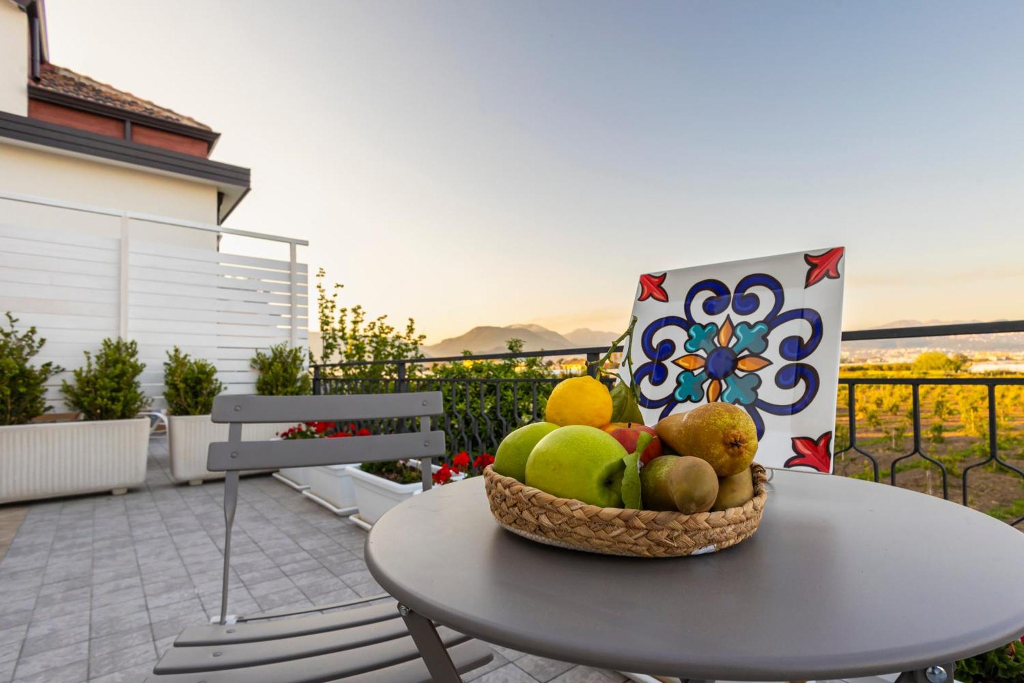 Cientopera Suite Rooms Pontecagnano Exterior foto