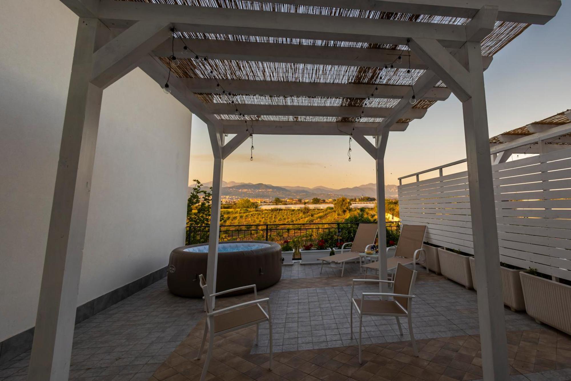 Cientopera Suite Rooms Pontecagnano Exterior foto