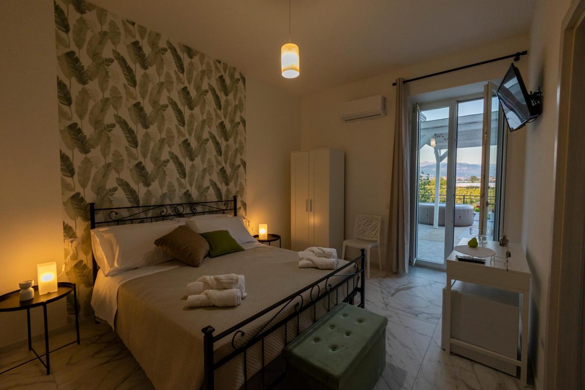 Cientopera Suite Rooms Pontecagnano Exterior foto