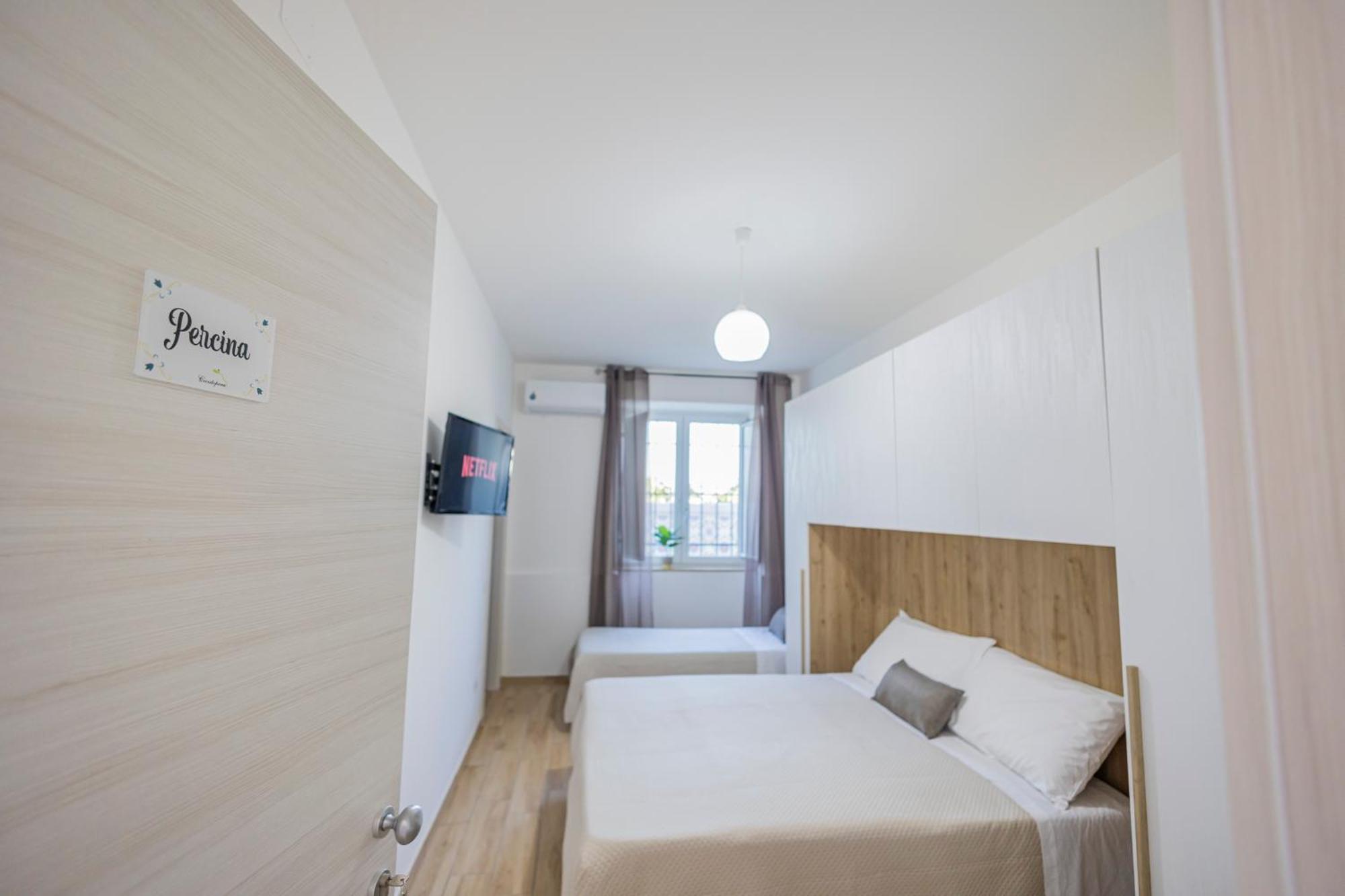 Cientopera Suite Rooms Pontecagnano Exterior foto
